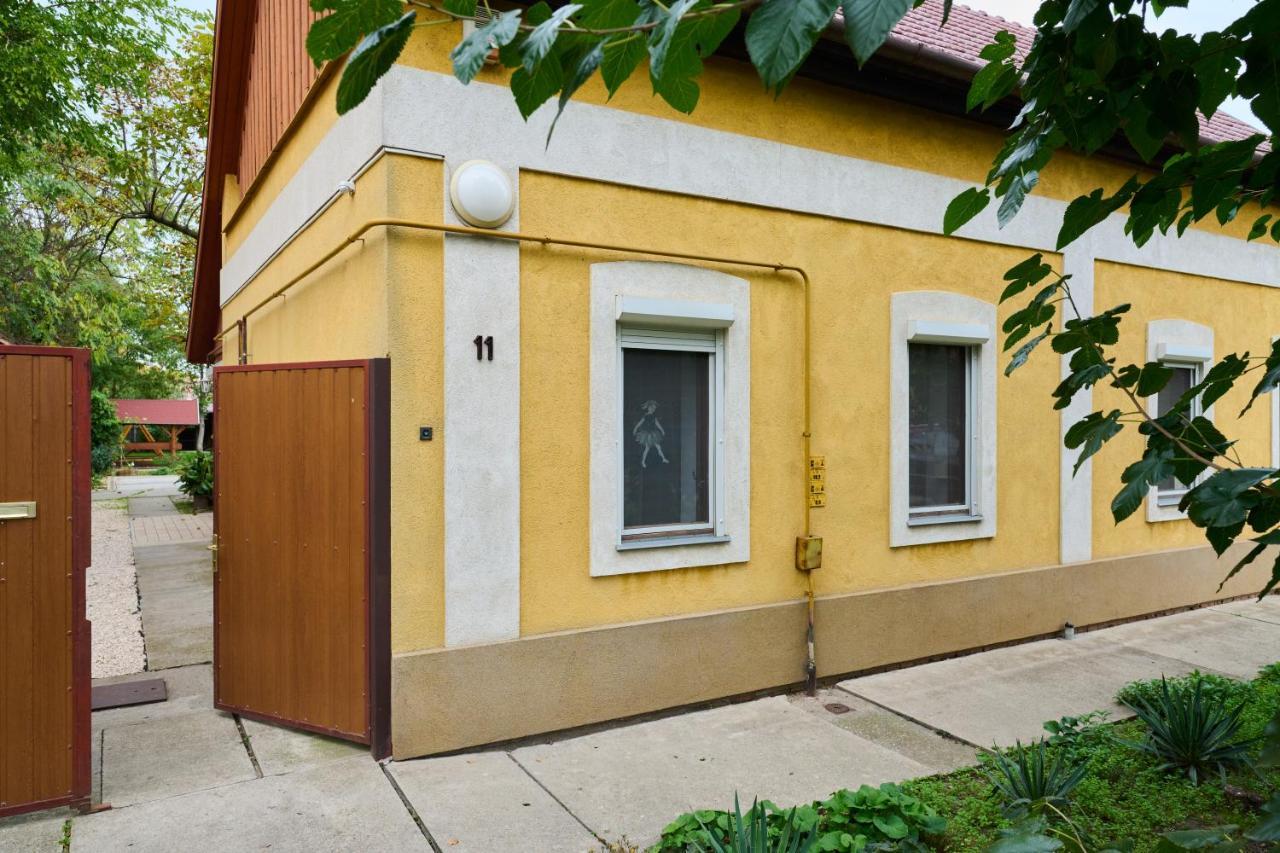 Koelcsey Vendeghaz Lägenhet Hódmezővásárhely Exteriör bild